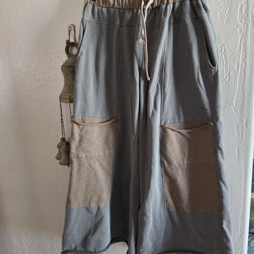 SHEIN Olive Green Tan Lagenlook Pants Big Pockets Loungewear Grunge Widest Leg